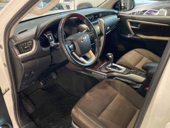 Toyota Fortuner II с пробегом 2018 года, цена 3 317 000 рублей, 141355 км, внедорожник, Автокод Объявления