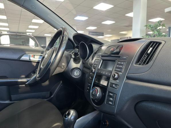 Kia Cerato II с пробегом 2012 года, цена 750 000 рублей, 130800 км, седан, Автокод Объявления