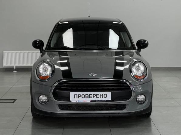 Mini Hatch III (F55/F56) с пробегом 2018 года, цена 1 120 000 рублей, 176000 км, хэтчбек, Автокод Объявления
