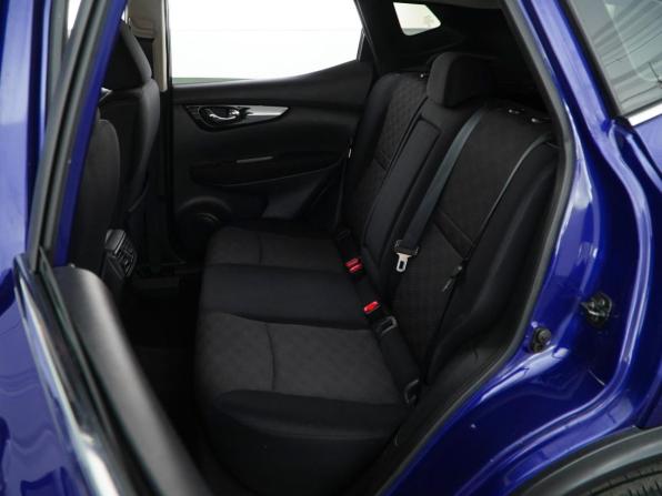 Nissan Qashqai II с пробегом 2018 года, цена 1 798 999 рублей, 141741 км, внедорожник, Автокод Объявления