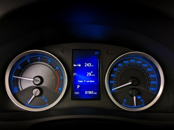 Toyota Corolla XI (E160 E170 E180) Рестайлинг 1 с пробегом 2017 года, цена 1 765 000 рублей, 81962 км, седан, Автокод Объявления