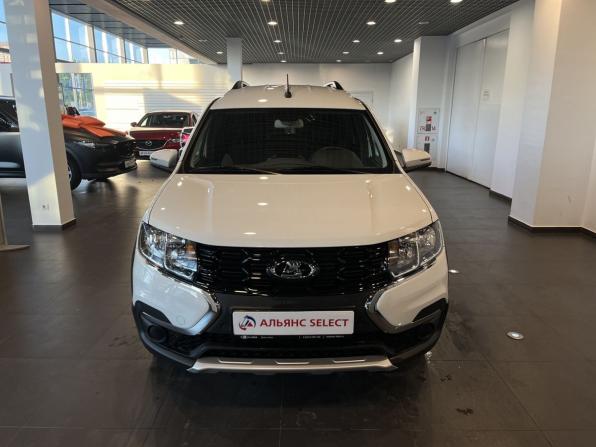 Lada (ВАЗ) Largus I Рестайлинг с пробегом 2025 года, цена 1 830 000 рублей, 1529 км, универсал, Автокод Объявления