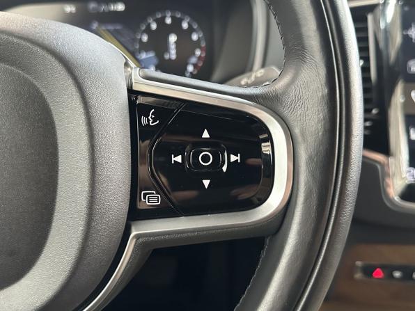 Volvo XC90 II с пробегом 2018 года, цена 3 620 000 рублей, 174420 км, внедорожник, Автокод Объявления