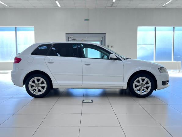 Audi A3 II (8P) Рестайлинг 2 с пробегом 2012 года, цена 920 000 рублей, 176134 км, хэтчбек, Автокод Объявления