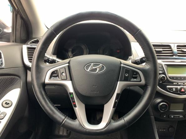 Hyundai Solaris I с пробегом 2012 года, цена 755 900 рублей, 184830 км, седан, Автокод Объявления