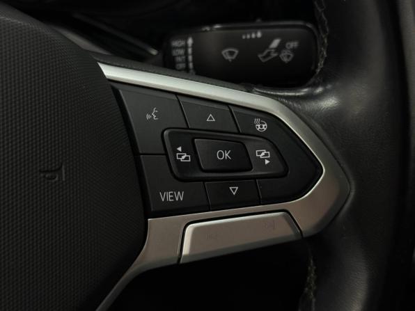 Volkswagen Polo VI с пробегом 2021 года, цена 1 729 000 рублей, 95549 км, лифтбек, Автокод Объявления