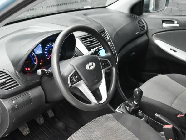 Hyundai Solaris I с пробегом 2012 года, цена 730 000 рублей, 144766 км, хэтчбек, Автокод Объявления