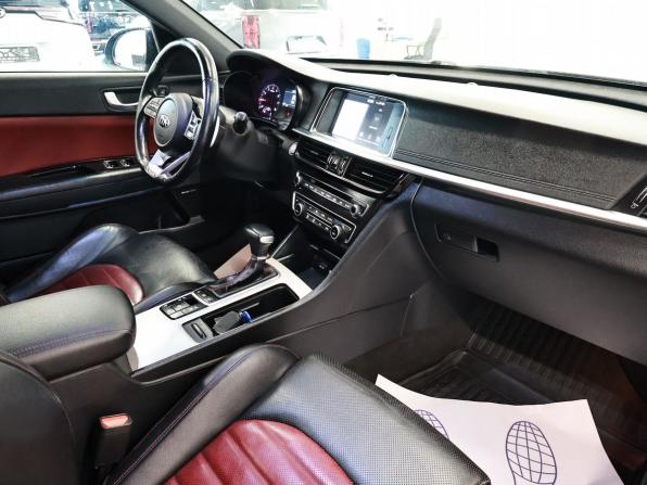 Kia Optima IV Рестайлинг с пробегом 2018 года, цена 1 750 000 рублей, 214059 км, седан, Автокод Объявления
