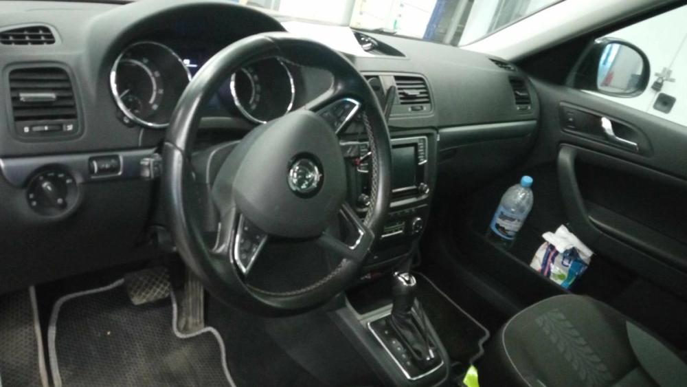 Skoda Yeti I Рестайлинг Санкт-Петербург  - изображение 5