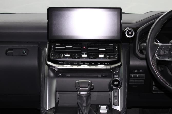 Toyota Land Cruiser 300 Series с пробегом 2023 года, цена 11 900 000 рублей, 6204 км, внедорожник, Автокод Объявления