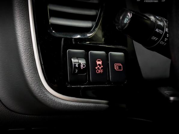 Mitsubishi Outlander III Рестайлинг с пробегом 2014 года, цена 1 525 000 рублей, 142103 км, внедорожник, Автокод Объявления
