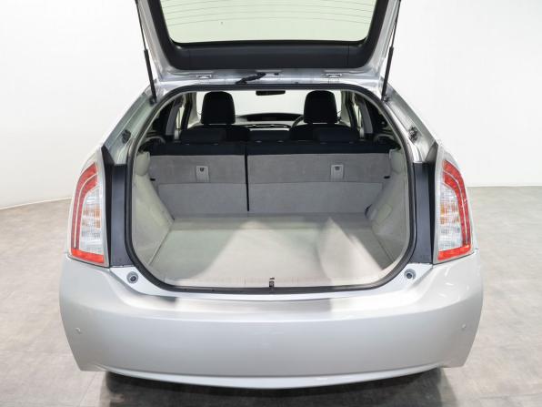 Toyota Prius III Рестайлинг (XW30) с пробегом 2012 года, цена 1 135 000 рублей, 191400 км, лифтбек, Автокод Объявления