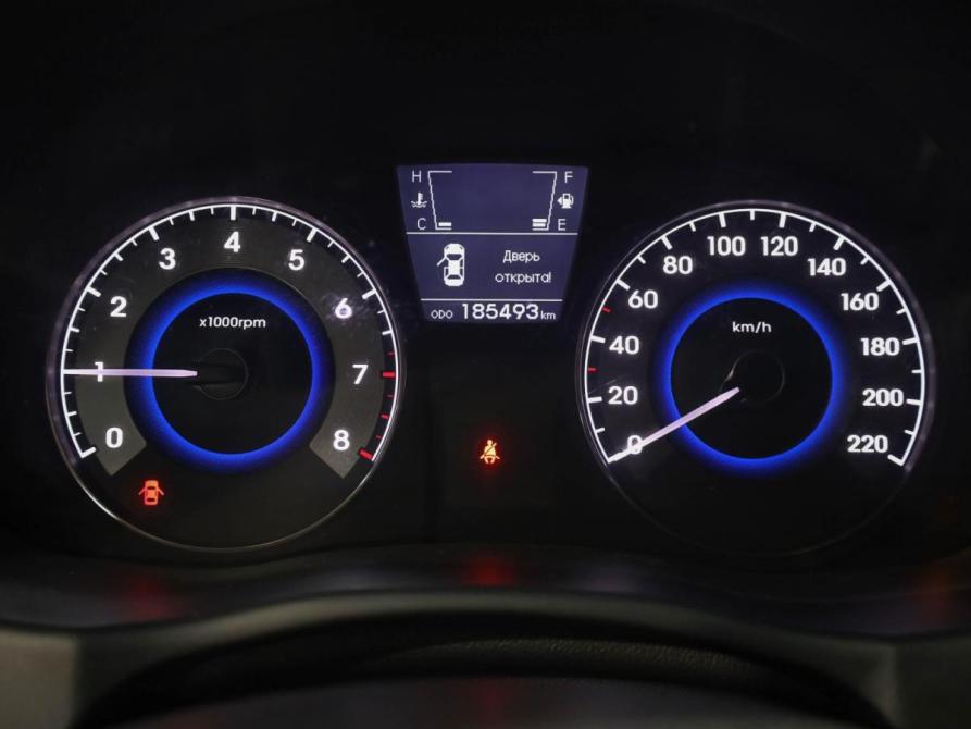 Hyundai Solaris I Ростов-на-Дону  - изображение 16