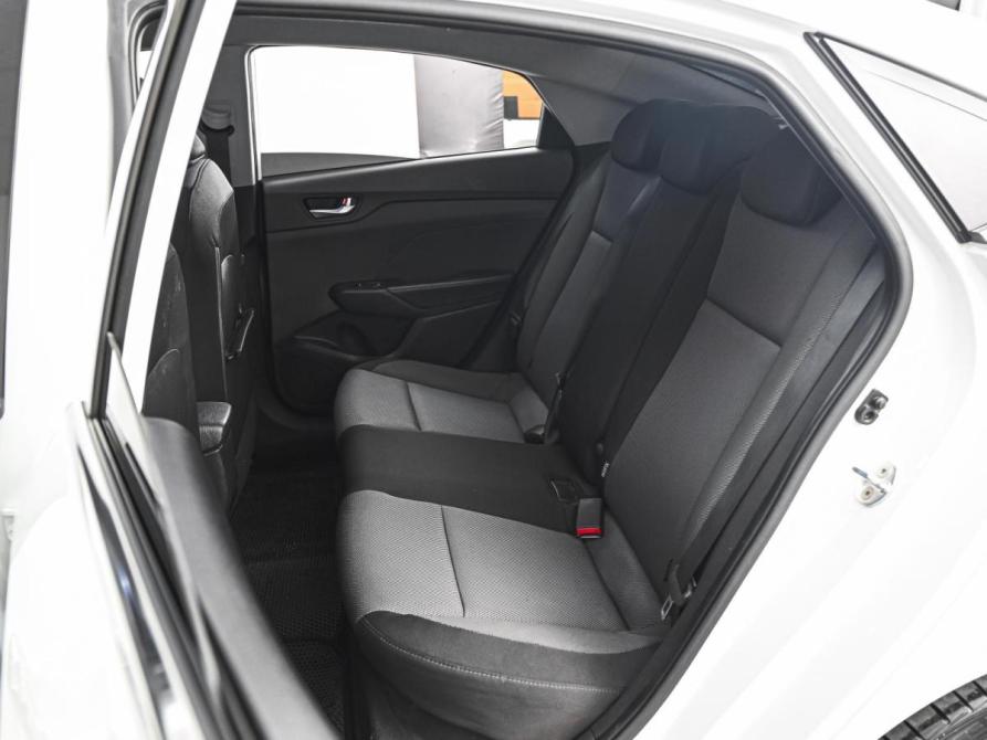 Hyundai Solaris II Ставрополь  - изображение 9