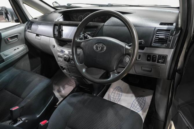 Toyota Voxy I (R60) с пробегом 2006 года, цена 1 149 000 рублей, 282000 км, компактвэн, Автокод Объявления