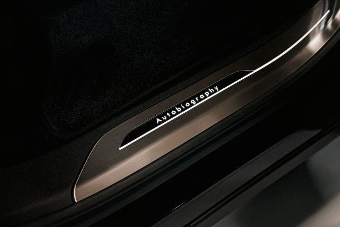 Новый Land Rover Range Rover V 2024 года, цена 36 405 800 рублей, внедорожник, Автокод Объявления