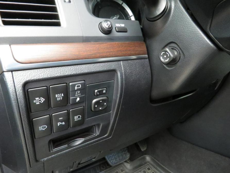 Toyota Land Cruiser 200 Series Рестайлинг 2 Санкт-Петербург  - изображение 9