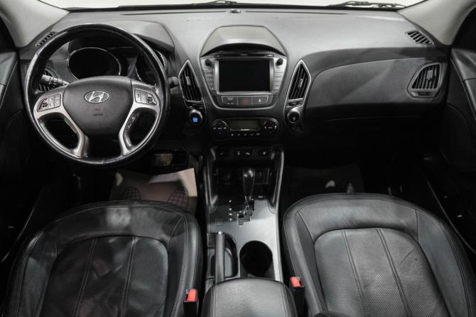 Hyundai ix35 I Рестайлинг с пробегом 2013 года, цена 1 709 000 рублей, 130000 км, внедорожник, Автокод Объявления