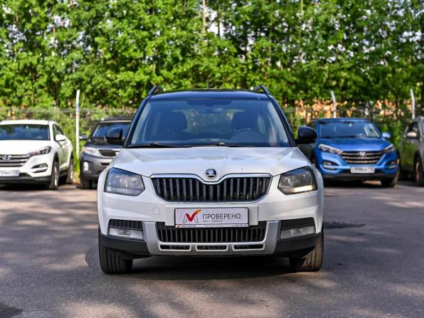 Skoda Yeti I Рестайлинг с пробегом 2017 года, цена 900 000 рублей, 284275 км, внедорожник, Автокод Объявления