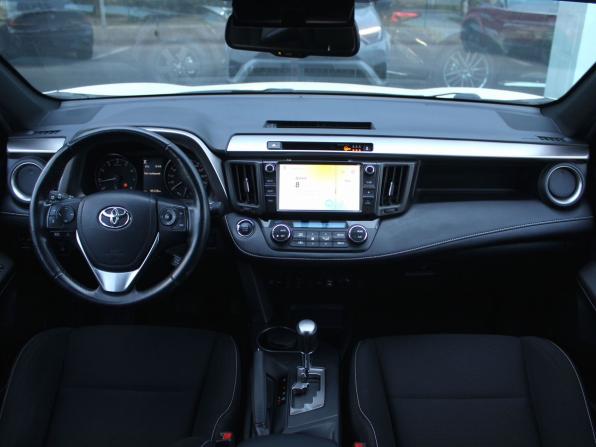 Toyota RAV4 IV (XA40) Рестайлинг с пробегом 2019 года, цена 2 675 000 рублей, 95100 км, внедорожник, Автокод Объявления