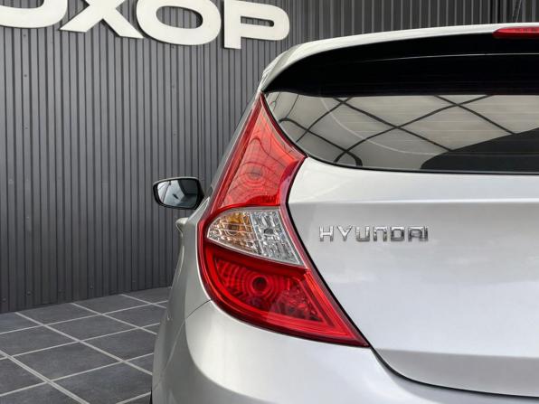 Hyundai Solaris I с пробегом 2011 года, цена 717 000 рублей, 191393 км, хэтчбек, Автокод Объявления