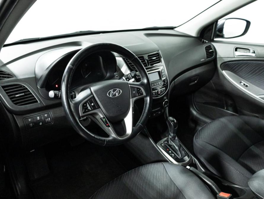 Hyundai Solaris I Рестайлинг Санкт-Петербург  - изображение 12