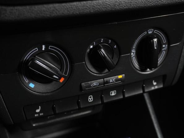 Volkswagen Polo VI с пробегом 2020 года, цена 1 469 000 рублей, 106003 км, лифтбек, Автокод Объявления