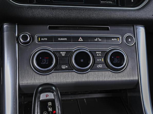 Land Rover Range Rover Sport II с пробегом 2015 года, цена 2 699 000 рублей, 245969 км, внедорожник, Автокод Объявления