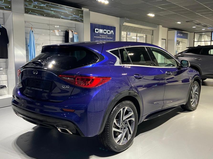 Infiniti Q30 Сыктывкар  - изображение 4
