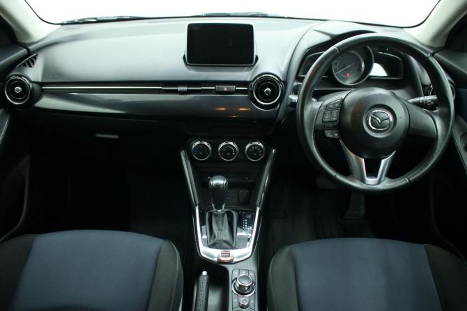 Mazda Demio IV (DJ) с пробегом 2015 года, цена 990 000 рублей, 133130 км, хэтчбек, Автокод Объявления
