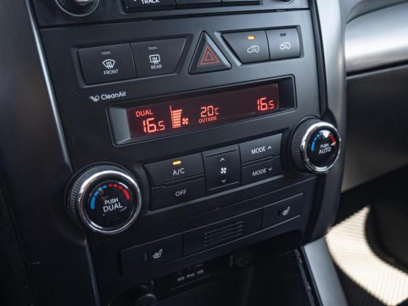 Kia Sorento II с пробегом 2012 года, цена 1 565 000 рублей, 213435 км, внедорожник, Автокод Объявления