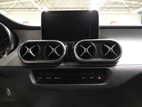 Mercedes-Benz X-Класс I с пробегом 2018 года, цена 4 300 000 рублей, 101132 км, внедорожник, Автокод Объявления