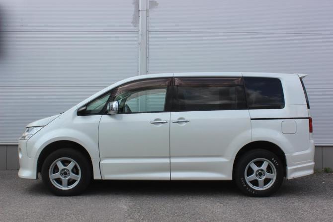 Mitsubishi Delica D:5 I с пробегом 2009 года, цена 1 547 000 рублей, 215854 км, минивэн, Автокод Объявления