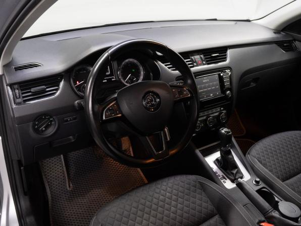 Skoda Octavia III (A7) с пробегом 2016 года, цена 1 630 000 рублей, 89334 км, лифтбек, Автокод Объявления