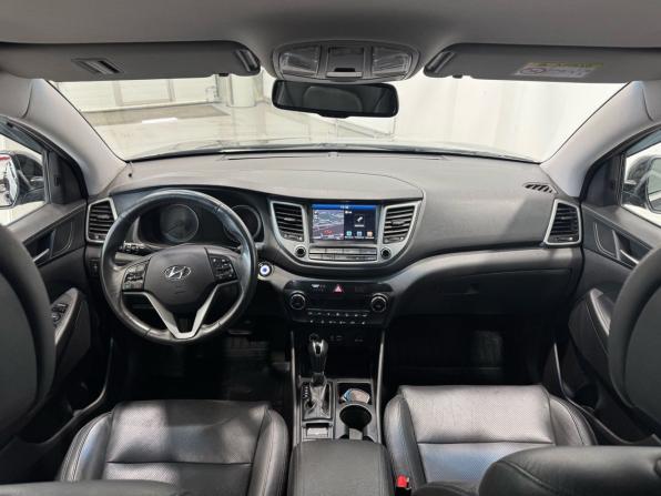 Hyundai Tucson III с пробегом 2018 года, цена 2 199 000 рублей, 120550 км, внедорожник, Автокод Объявления