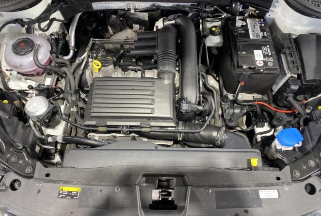 Skoda Karoq I с пробегом 2022 года, цена 2 600 000 рублей, 92570 км, внедорожник, Автокод Объявления