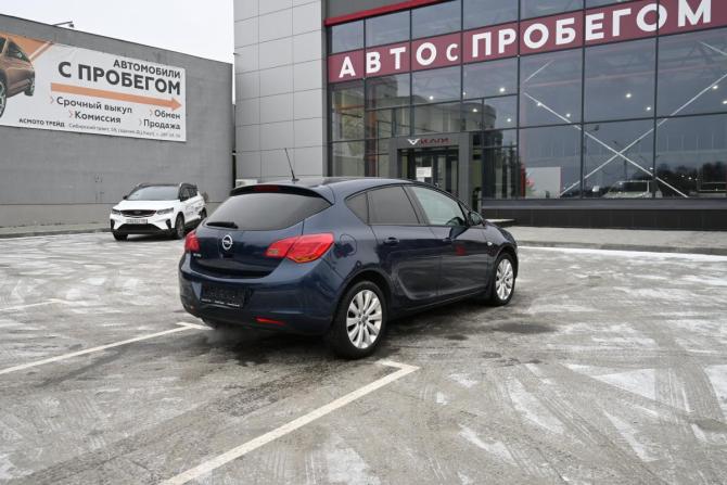 Opel Astra J с пробегом 2010 года, цена 590 000 рублей, 230000 км, хэтчбек, Автокод Объявления