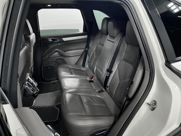 Porsche Cayenne II (958) с пробегом 2010 года, цена 2 444 900 рублей, 186466 км, внедорожник, Автокод Объявления