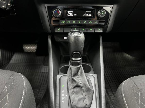 Skoda Rapid II с пробегом 2022 года, цена 1 430 000 рублей, 124439 км, лифтбек, Автокод Объявления