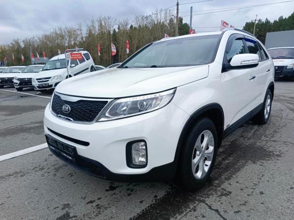Kia Sorento II Рестайлинг с пробегом 2018 года, цена 2 249 995 рублей, 120001 км, внедорожник, Автокод Объявления