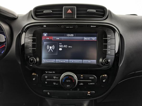 Kia Soul II Рестайлинг с пробегом 2017 года, цена 1 495 000 рублей, 107053 км, хэтчбек, Автокод Объявления