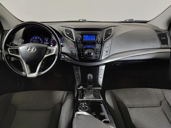 Hyundai i40 I с пробегом 2013 года, цена 800 000 рублей, 250000 км, седан, Автокод Объявления