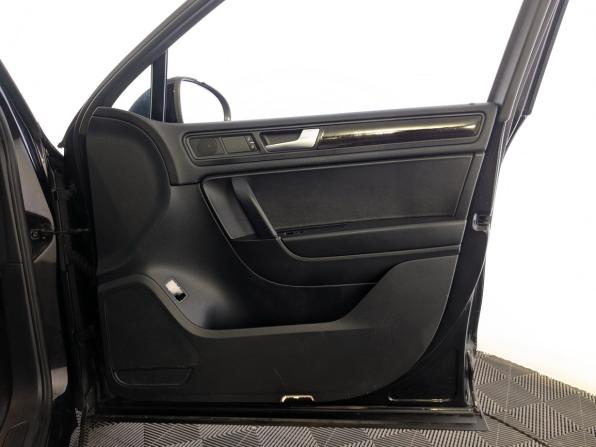 Volkswagen Touareg II с пробегом 2012 года, цена 2 165 000 рублей, 121950 км, внедорожник, Автокод Объявления