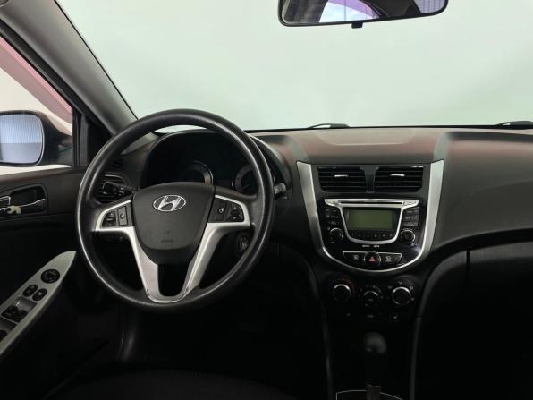 Hyundai Solaris I с пробегом 2012 года, цена 775 000 рублей, 224201 км, седан, Автокод Объявления