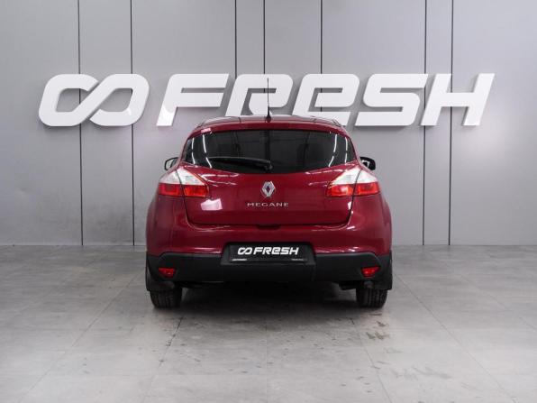 Renault Megane III Рестайлинг с пробегом 2013 года, цена 699 000 рублей, 180029 км, хэтчбек, Автокод Объявления