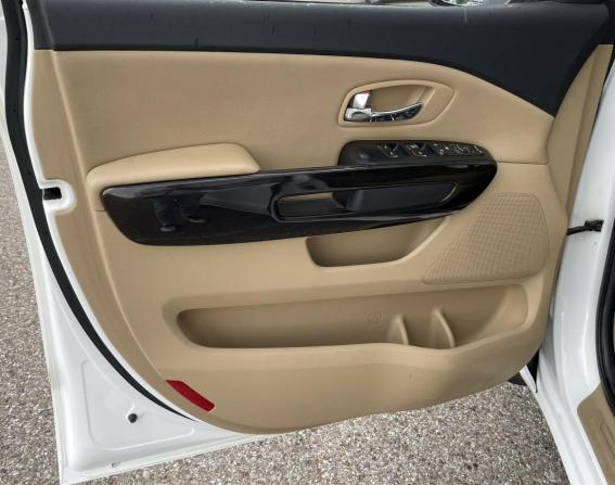 Kia Carnival III с пробегом 2018 года, цена 2 590 000 рублей, 132113 км, минивэн, Автокод Объявления