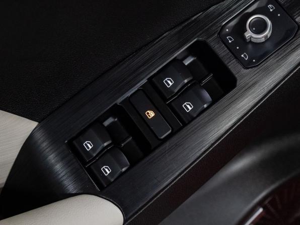 Haval Jolion I Рестайлинг с пробегом 2025 года, цена 2 275 000 рублей, 28657 км, внедорожник, Автокод Объявления