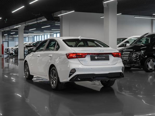 Kia Cerato IV Рестайлинг с пробегом 2025 года, цена 2 700 000 рублей, 951 км, седан, Автокод Объявления