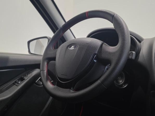 Lada (ВАЗ) Granta I Рестайлинг с пробегом 2024 года, цена 1 225 000 рублей, 13024 км, лифтбек, Автокод Объявления