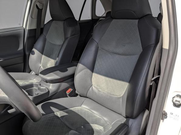 Toyota RAV4 V (XA50) с пробегом 2024 года, цена 4 000 000 рублей, 20000 км, внедорожник, Автокод Объявления